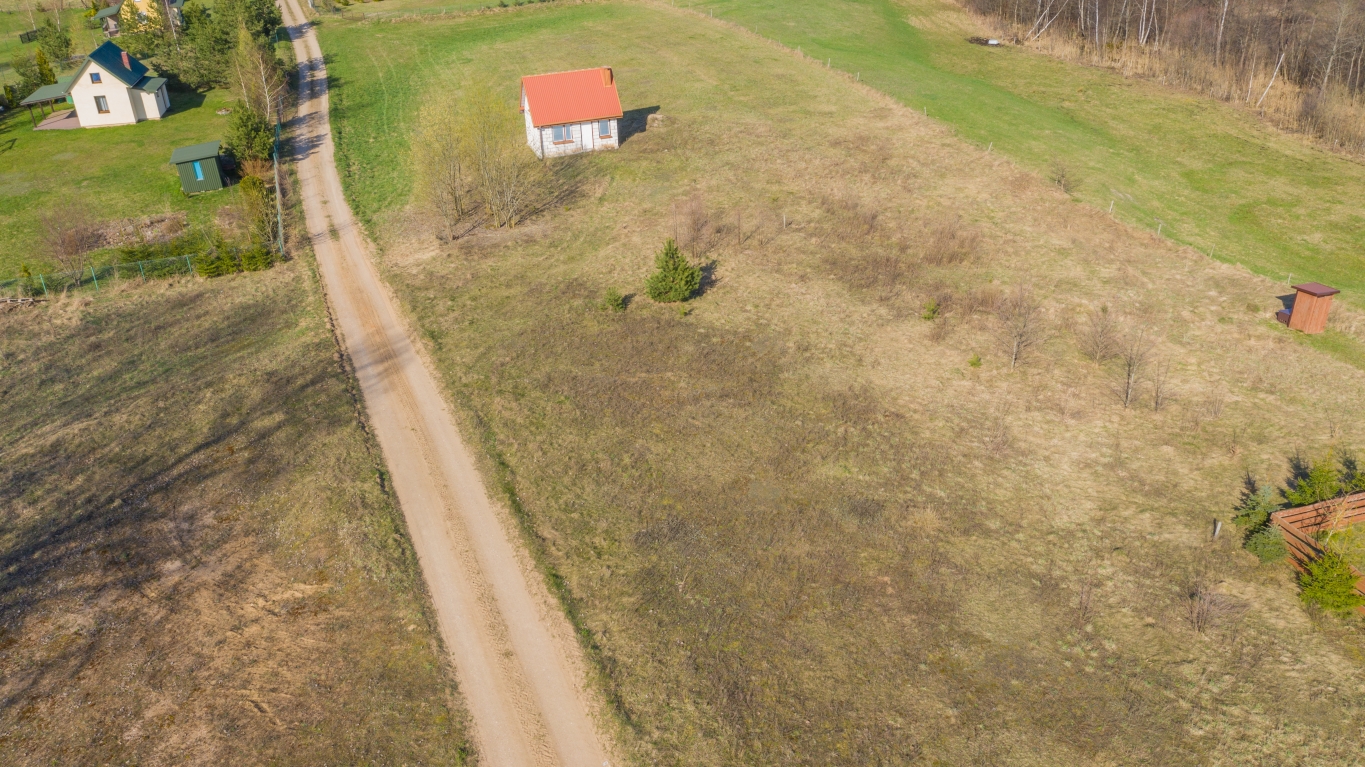 Działka rolna 3681m2 z dostępem do jeziora Przystajne.