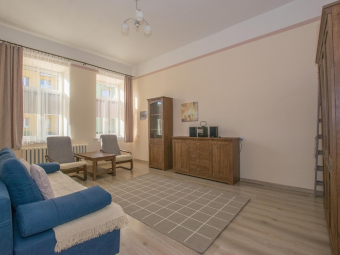 Wyposażone, wyremontowane mieszkanie 44m2 w centrum, parter.