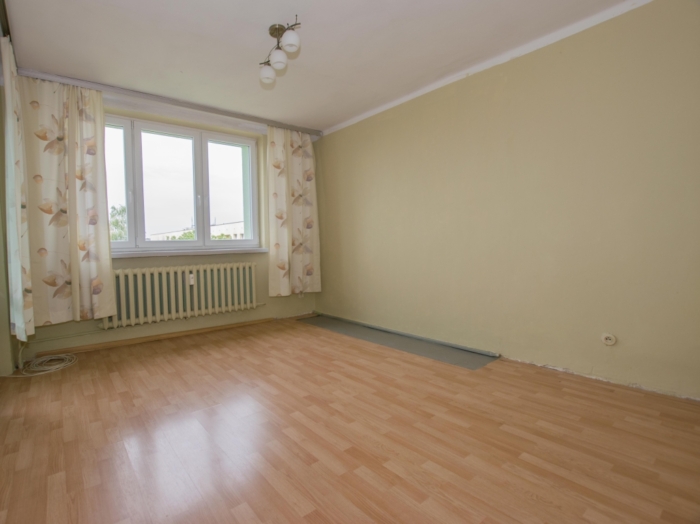 3-pokojowe 54,6m2 blisko szkół, przedszkoli oraz targowiska.
