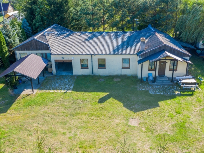 Siedlisko w otulinie Wigierskiego Parku, blisko jezior, Gawrych Ruda.