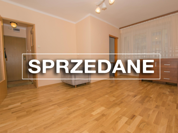 Parter, 3-pokojowe 46m2 w samym centrum, 1go Maja.