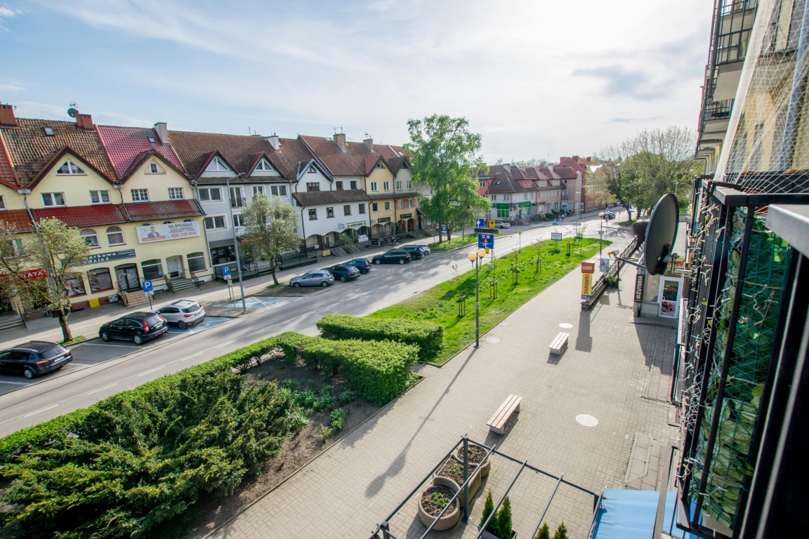 Mieszkanie 3-pok. 53m2 w samym centrum, przy plaży, II piętro.