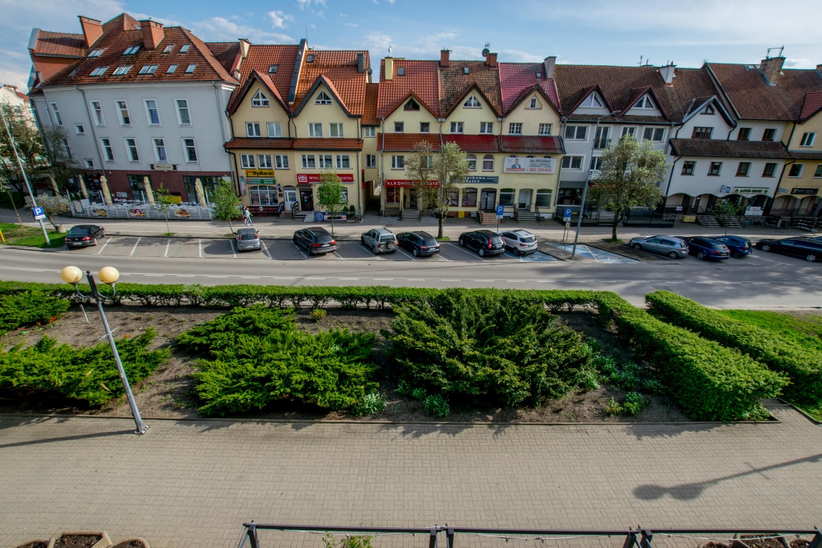 Mieszkanie 3-pok. 53m2 w samym centrum, przy plaży, II piętro.