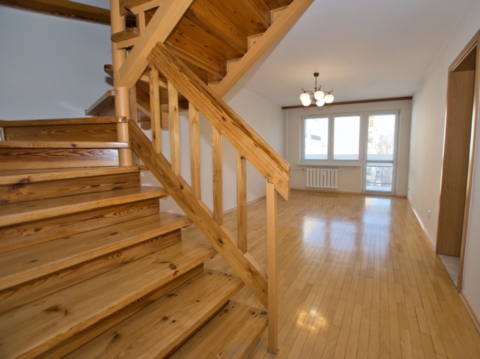 Dwupoziomowe 5-pokojowe 86m2, II piętro, os.Północ.