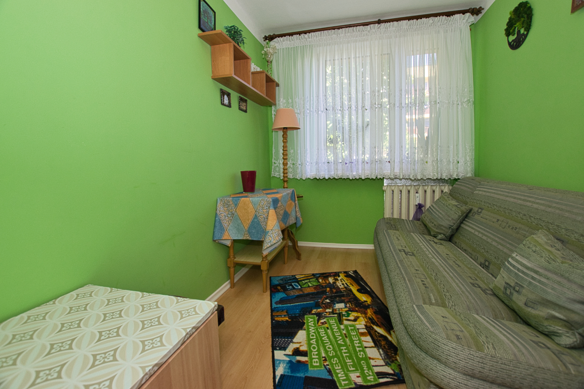 Mieszkanie 4-pokojowe 70,4m2, parter z ogródkiem, ul.Korczaka.